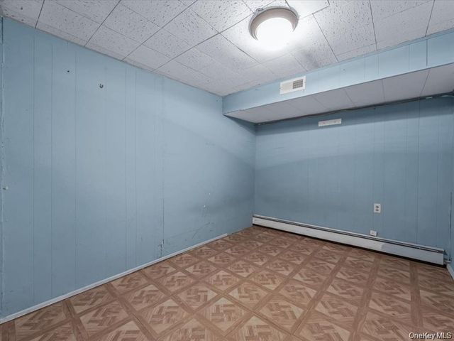 206 Hunnewell Avenue, Elmont, NY 11003