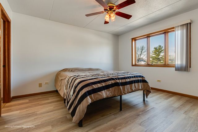 17960 Royal Oak Court 2S, Tinley Park, IL 60477