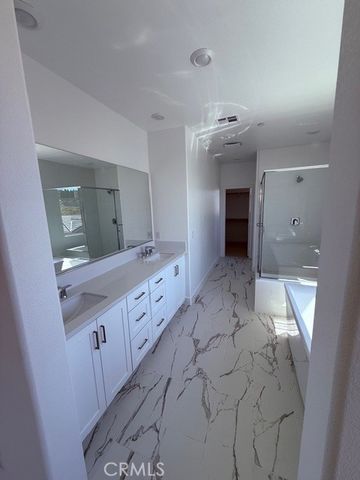 29515 Corte Azulejo, Valencia, CA 91354