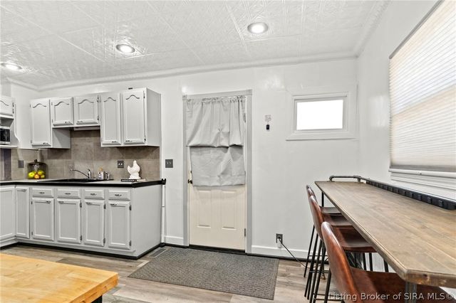 605 Walnut Street, Madison, IN 47250