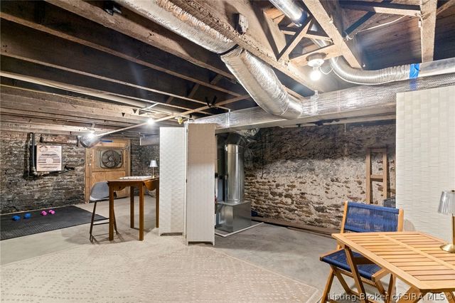 605 Walnut Street, Madison, IN 47250