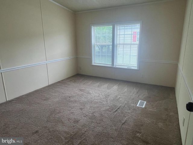 52 CROWN CT, Martinsburg, WV 25401