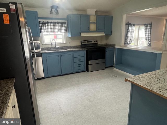 52 CROWN CT, Martinsburg, WV 25401