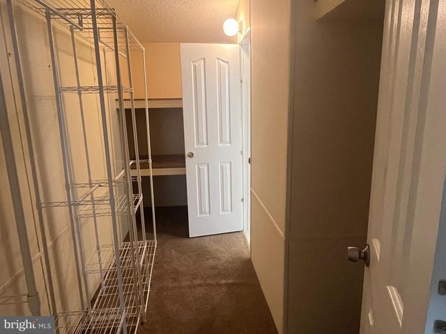 52 CROWN CT, Martinsburg, WV 25401