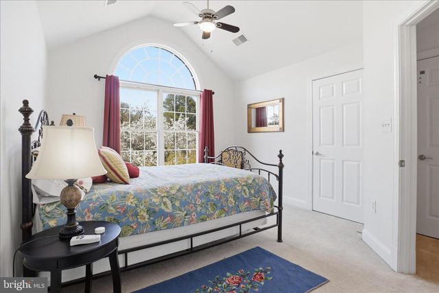 6816 RIGBY LN, Mclean, VA 22101