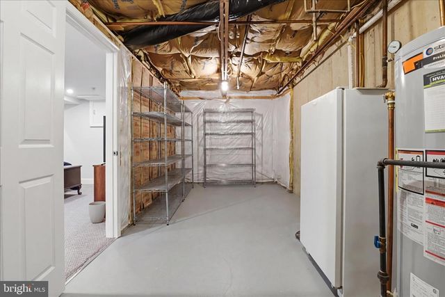 6816 RIGBY LN, Mclean, VA 22101