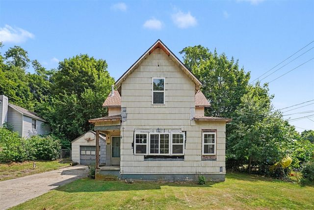 102 Worden Avenue, Kalamazoo, MI 49048