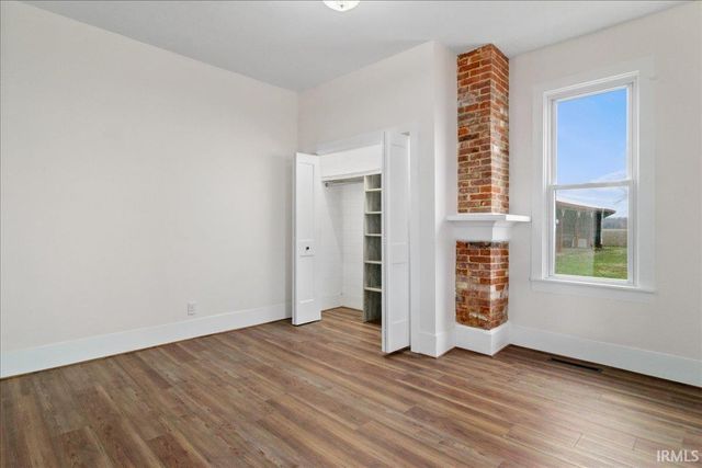 4833 N SHILOH CHURCH Road, Patoka, IN 47666