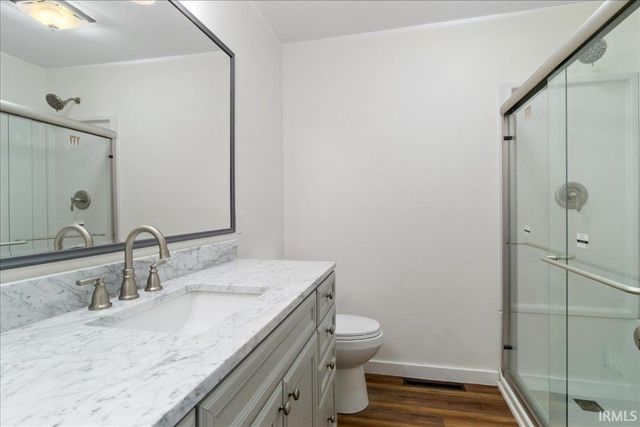 4833 N SHILOH CHURCH Road, Patoka, IN 47666