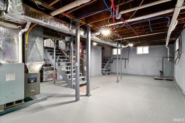 4833 N SHILOH CHURCH Road, Patoka, IN 47666