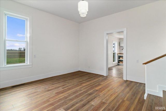 4833 N SHILOH CHURCH Road, Patoka, IN 47666