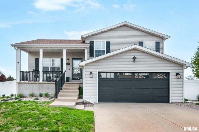 1821 PARKFIELD Drive, Pekin, IL 61554