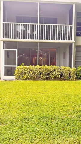 4031 N Cypress Drive 101, Pompano Beach, FL 33069