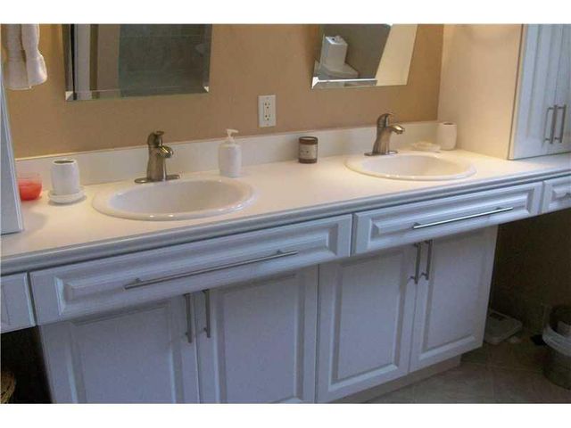 4031 N Cypress Drive 101, Pompano Beach, FL 33069