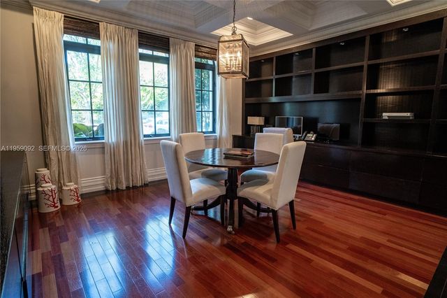 6450 SW 126th St Rd, Pinecrest, FL 33156