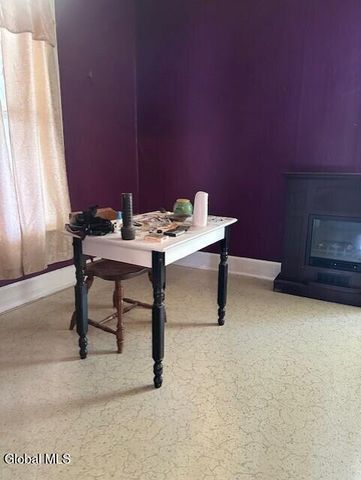 16 Jackson Street, Amsterdam, NY 12010