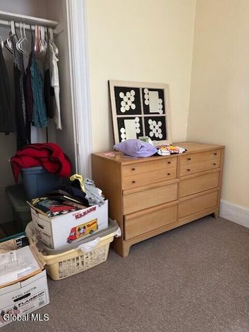 16 Jackson Street, Amsterdam, NY 12010