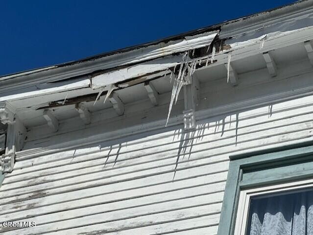 16 Jackson Street, Amsterdam, NY 12010