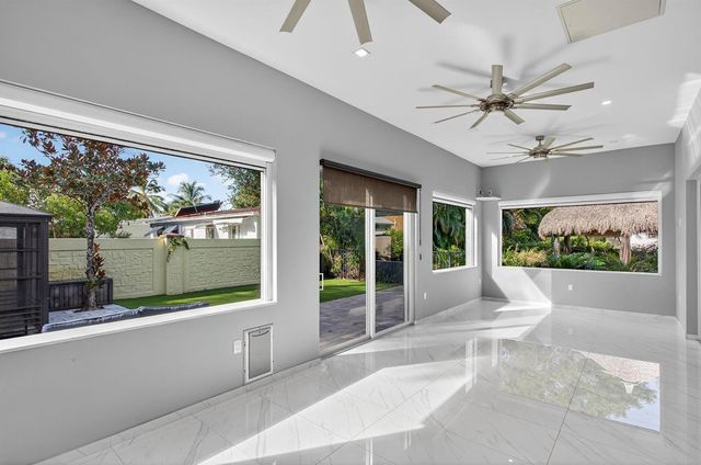 69 S Cortez Drive 69, Margate, FL 33068