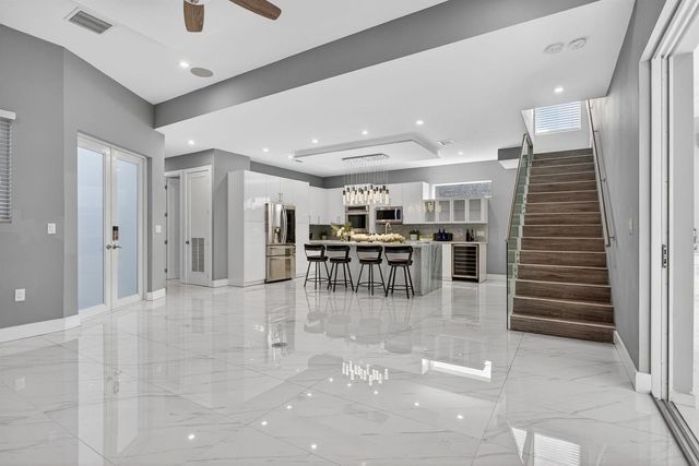 69 S Cortez Drive 69, Margate, FL 33068