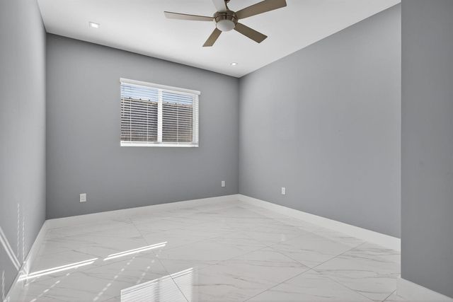 69 S Cortez Drive 69, Margate, FL 33068
