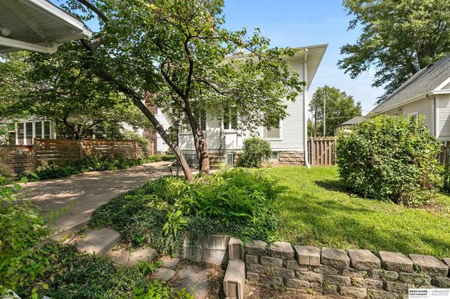 2045 S 20th Street, Lincoln, NE 68502