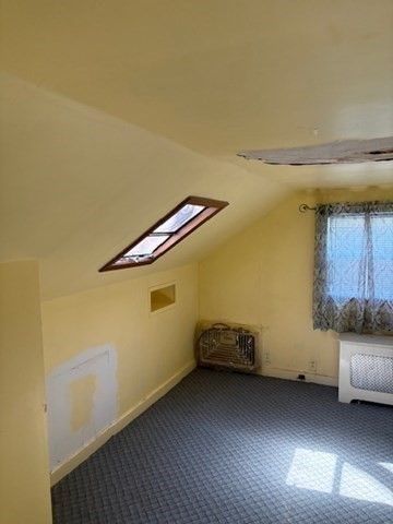 11 Thornfell St, Springfield, MA 01104