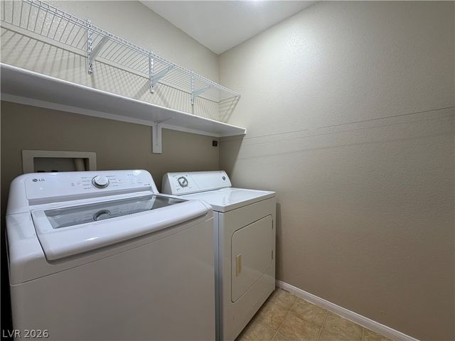 8641 Canfield Canyon Avenue, Las Vegas, NV 89178