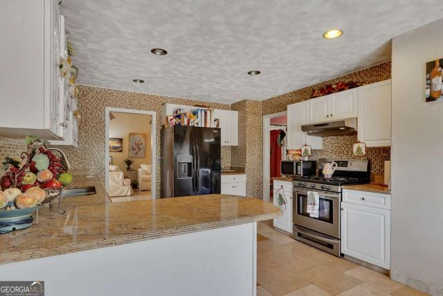 6401 Fox Run, Winston, GA 30187