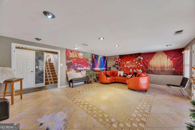 6401 Fox Run, Winston, GA 30187