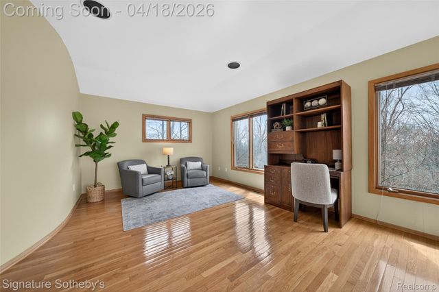 2131 Birchwood Way, West Bloomfield Charter Township, MI 48302