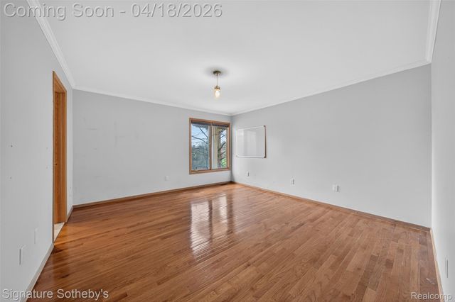 2131 Birchwood Way, West Bloomfield Charter Township, MI 48302