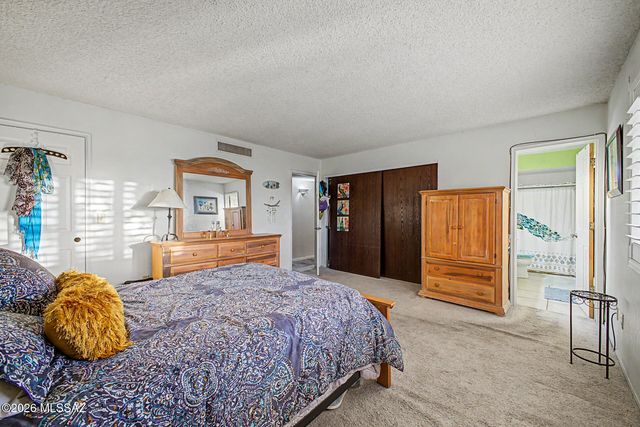 6851 N Machiavelli Way, Tucson, AZ 85741