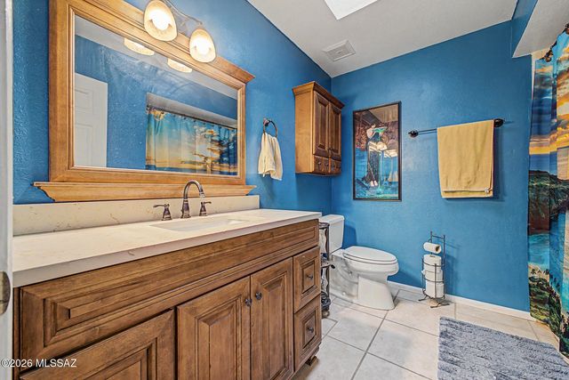 6851 N Machiavelli Way, Tucson, AZ 85741