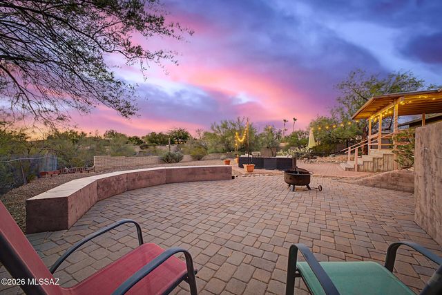 6851 N Machiavelli Way, Tucson, AZ 85741