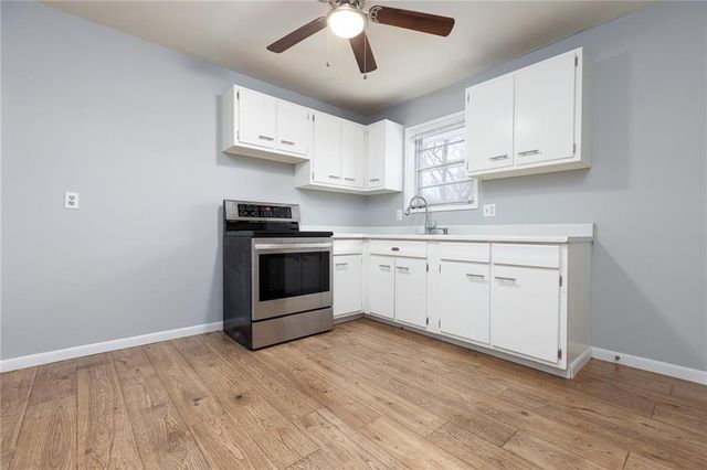 5869 N Oakley Street, Kansas City, MO 64119