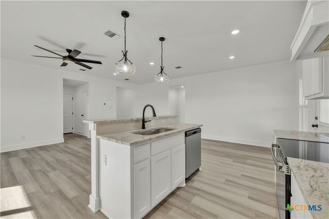 313 Shadbush Drive, Nolanville, TX 76559