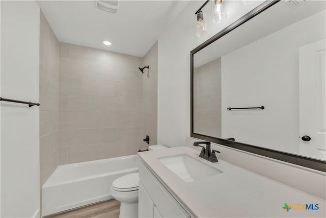 313 Shadbush Drive, Nolanville, TX 76559