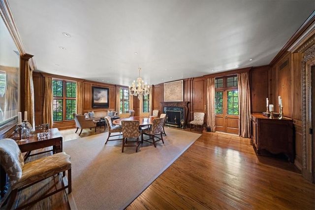 5800 Brookbank Lane, Mission Hills, KS 66208