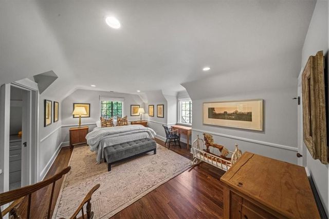 5800 Brookbank Lane, Mission Hills, KS 66208