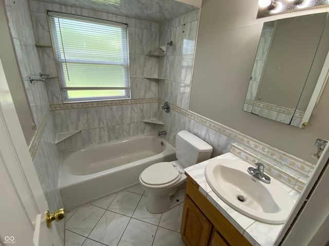 7910 Roy Road, Indianapolis, IN 46219