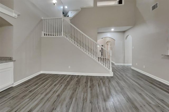 7806 Autumn Hollow Lane, Houston, TX 77041