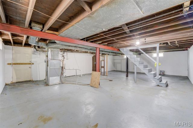 6811 Brower Court, Berkeley, MO 63134