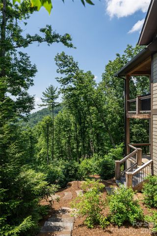 57 Villa Nova Drive, Asheville, NC 28804