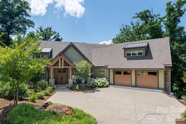 57 Villa Nova Drive, Asheville, NC 28804