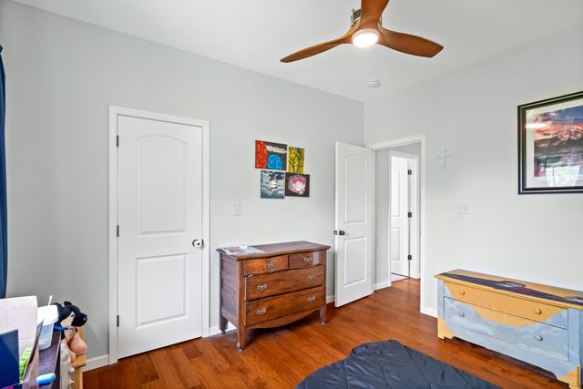 2240 MO 240, Fayette, MO 65248