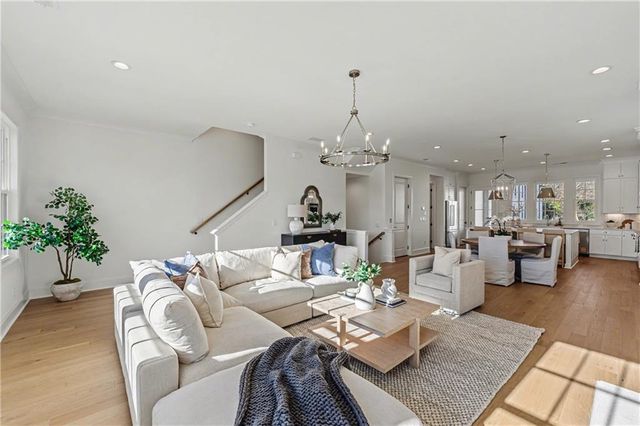 650 Mayfair Court, Alpharetta, GA 30009