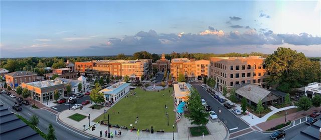 650 Mayfair Court, Alpharetta, GA 30009