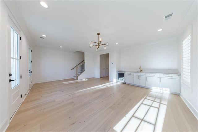 650 Mayfair Court, Alpharetta, GA 30009