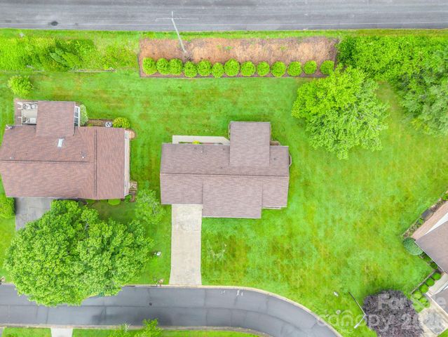 182 Resada Drive, Brevard, NC 28712